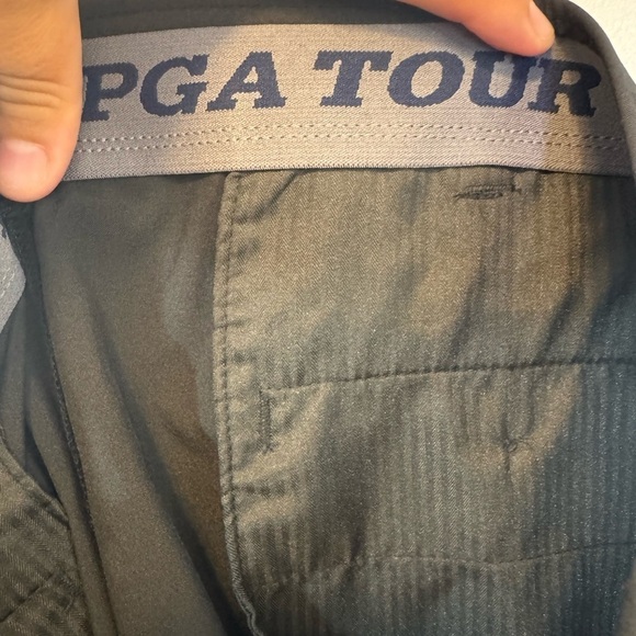 PGA Tour Men's Black Performance Golf Shorts Size 42 - Picture 12 of 13